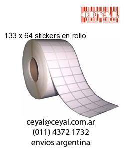 133 x 64 stickers en rollo