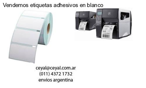 Vendemos etiquetas adhesivos en blanco