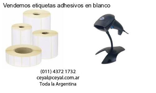Vendemos etiquetas adhesivos en blanco