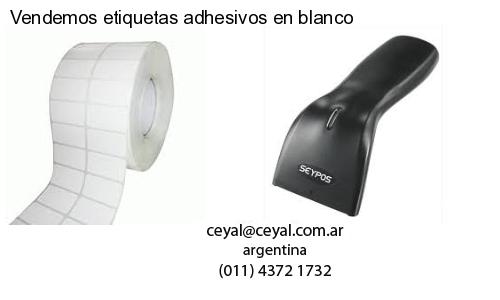 Vendemos etiquetas adhesivos en blanco