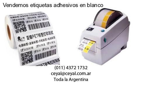 Vendemos etiquetas adhesivos en blanco