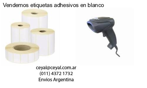 Vendemos etiquetas adhesivos en blanco